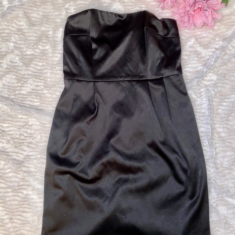 🖤NWT Express strapless black dress with pockets🖤